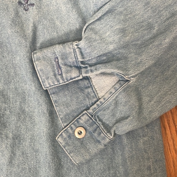 Vintage Kathy Che Chambray Button Down Shirt size 18 90's Embroidered Denim - Picture 3 of 11